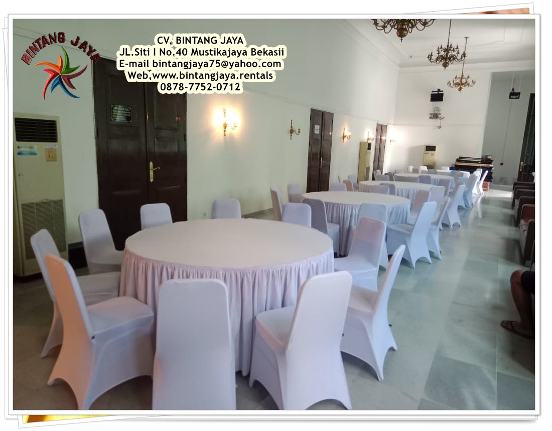Sewa meja Gunung Kebayoran Baru Jakarta Selatan.