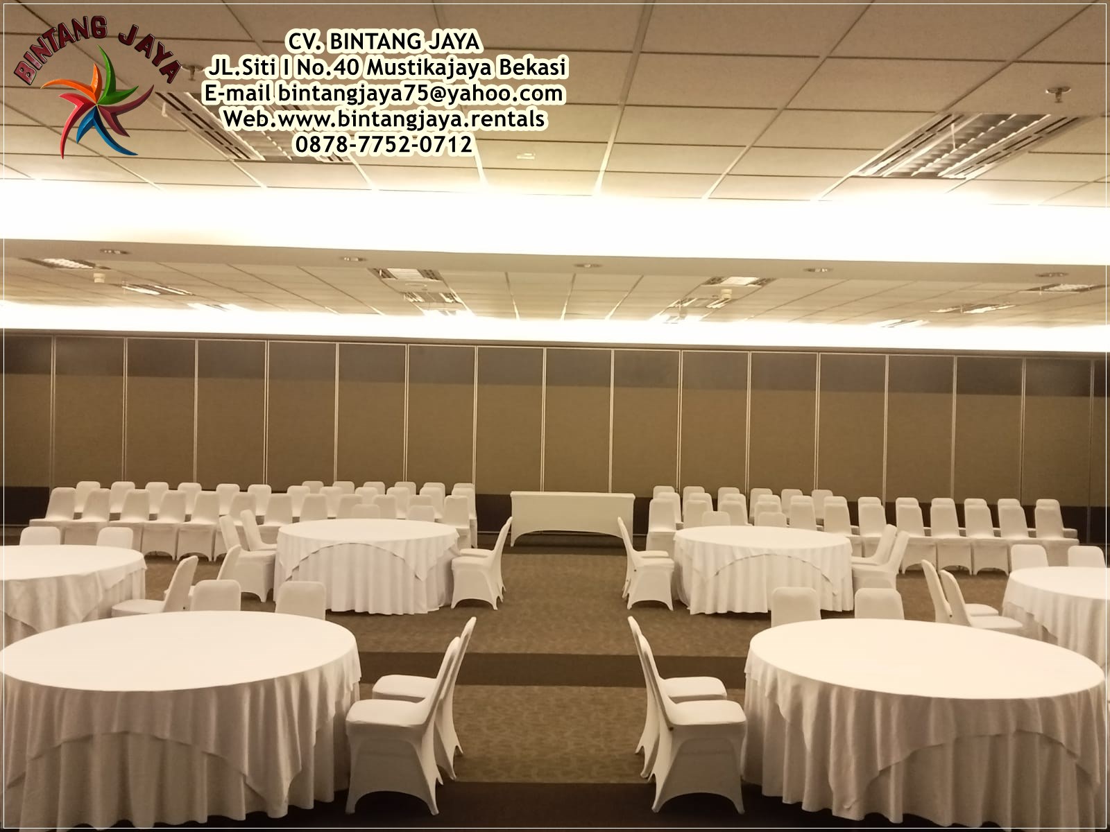 Sewa meja Senayan Kebayoran Baru Jakarta Selatan