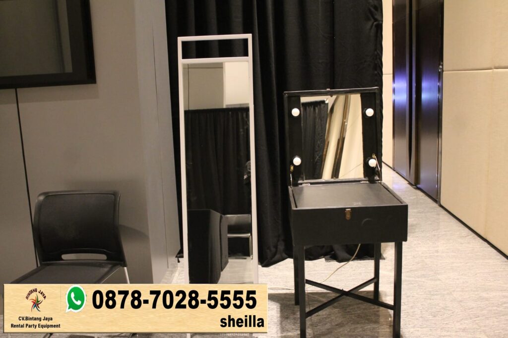 Sewa meja rias portable harga sewa murah Jakarta Pusat