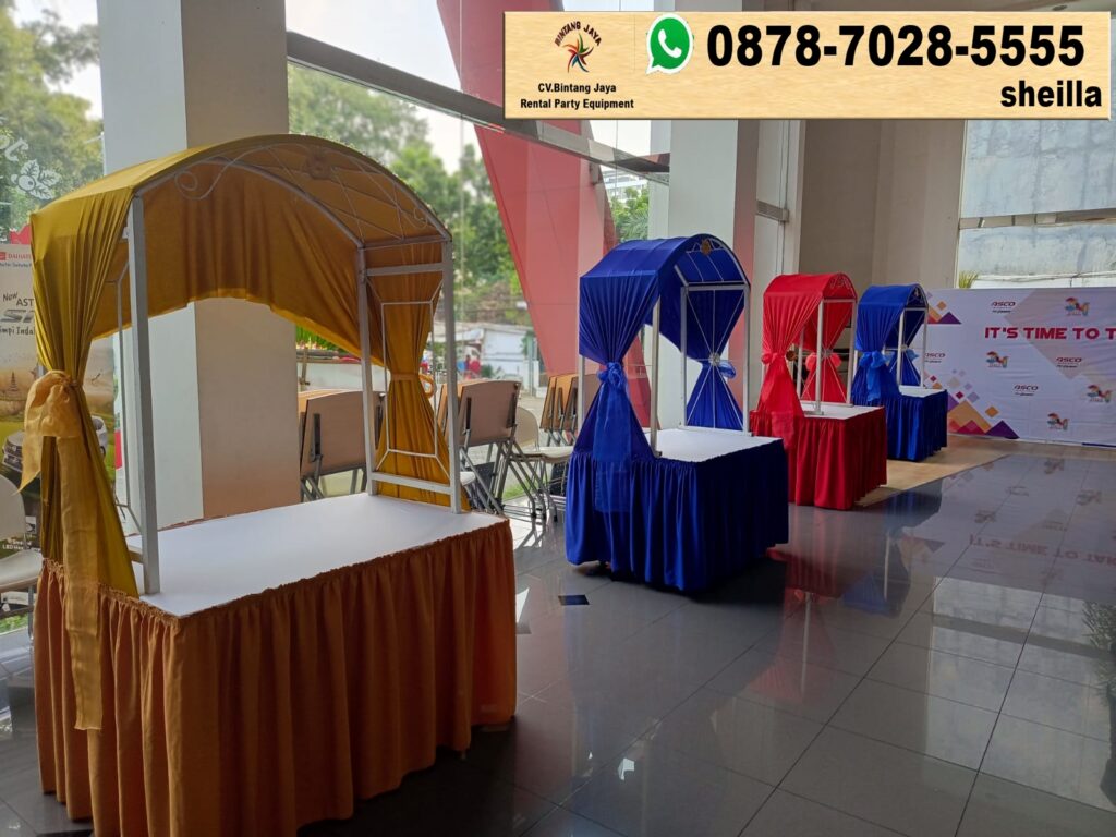 Menyewakan meja gubukan terdekat Jakarta