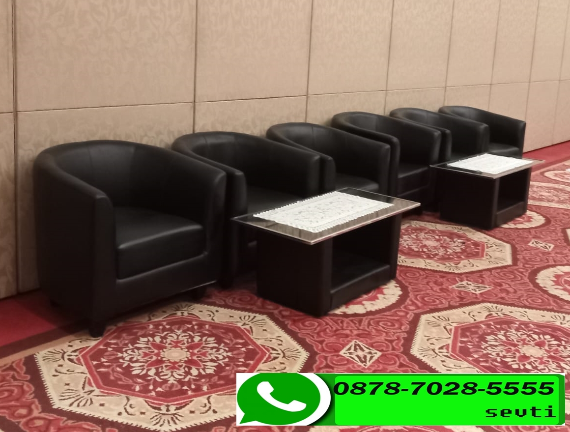 Jasa layanan sewa sofa oval hitam Jakarta