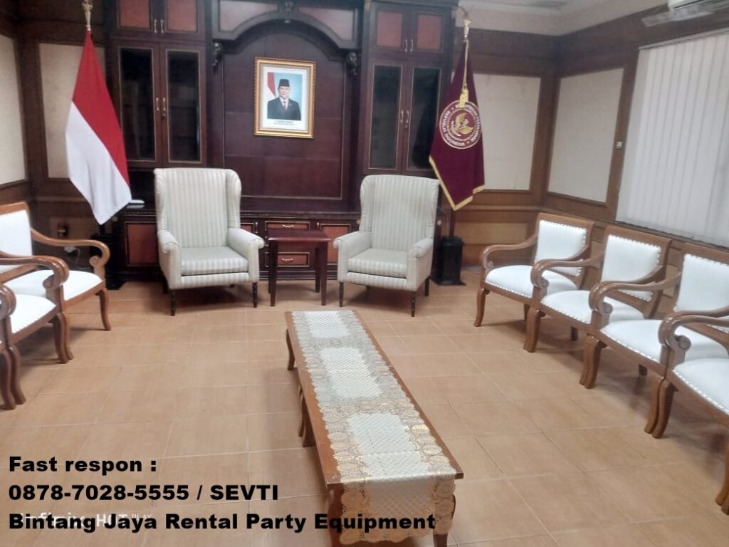 Gudang Sewa Kursi Kayu Kursi VIP Jokowi Bekasi Cibarusah