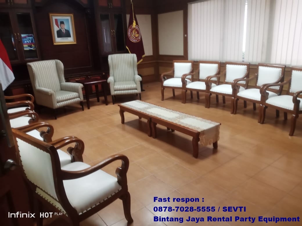 Gudang Sewa Kursi Kayu Kursi VIP Jokowi Bekasi Cibarusah
