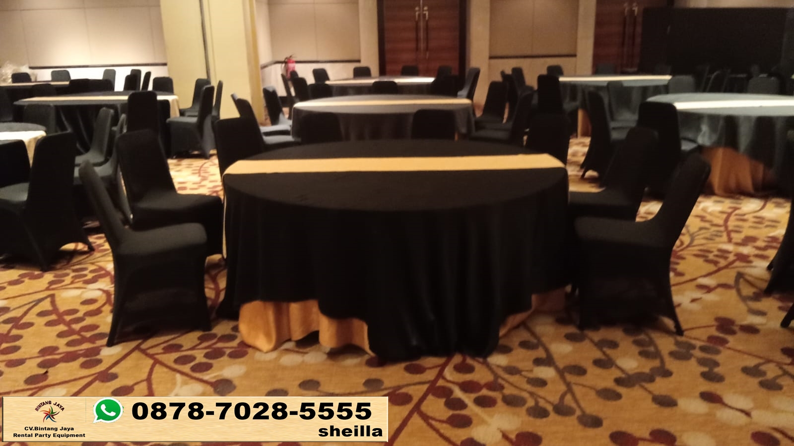 Sewa Round Table Hitam Ukuran Kecil Enam Kursi di Jakarta