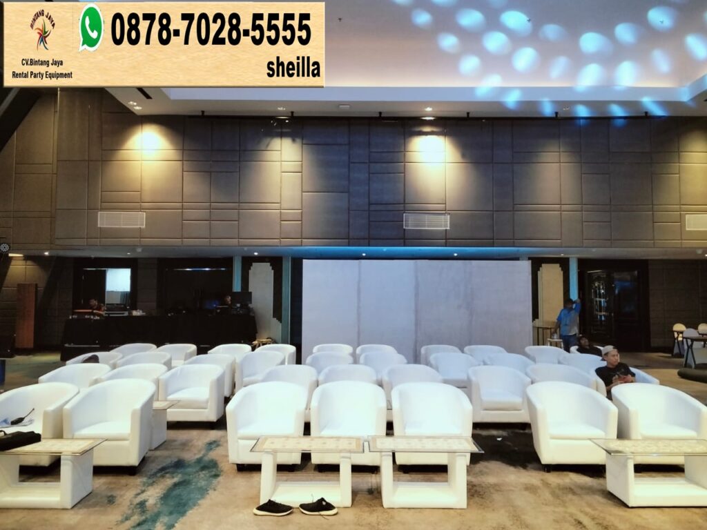 Jasa Sewa Sofa Oval Putih Dan Tirai Putih Area Jakarta