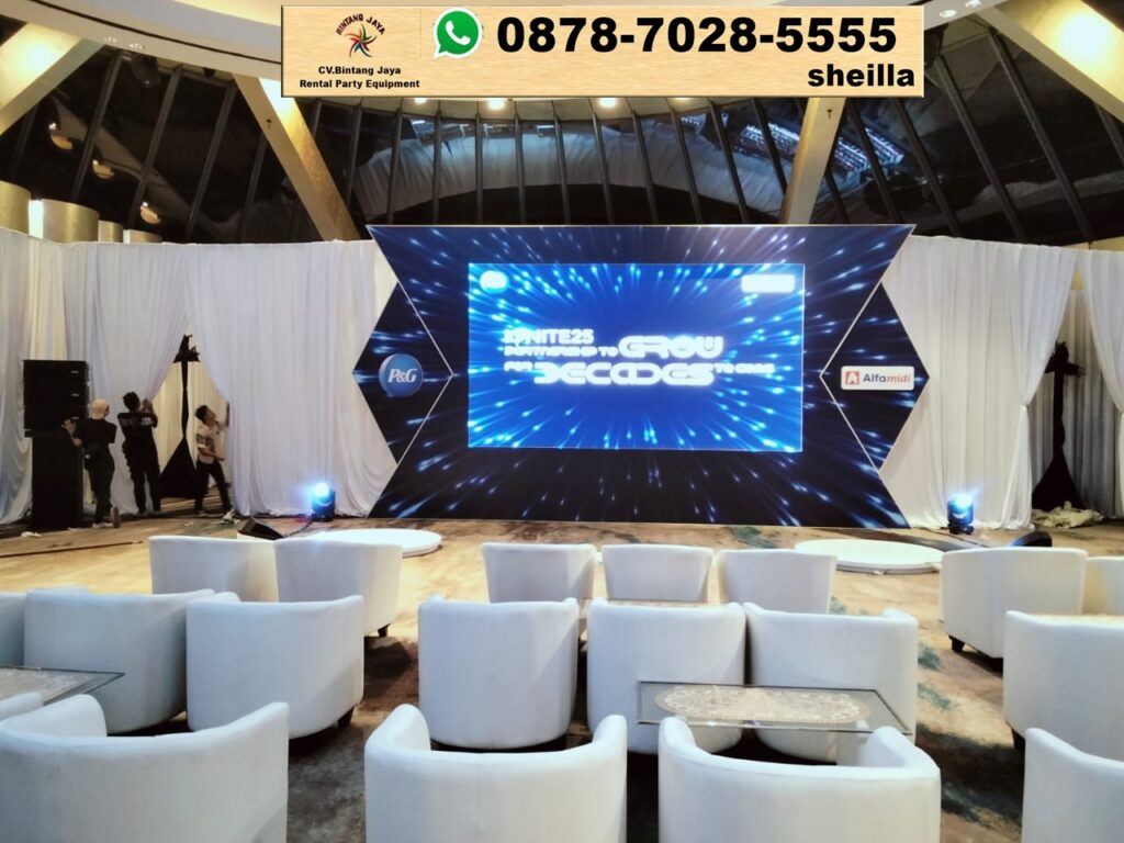 Jasa Sewa Sofa Oval Putih Dan Tirai Putih Area Jakarta