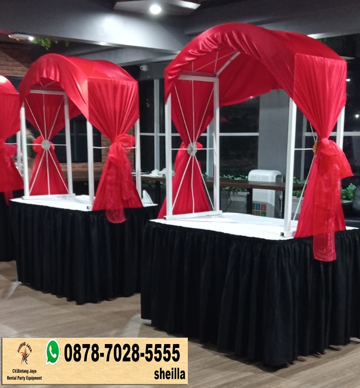 Sewa Gubukan Stand Makanan Cover Merah Hitam Area Tangerang