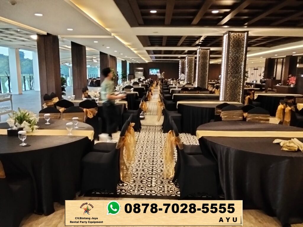 Rental Round Table Black Cover Elegant Jakarta