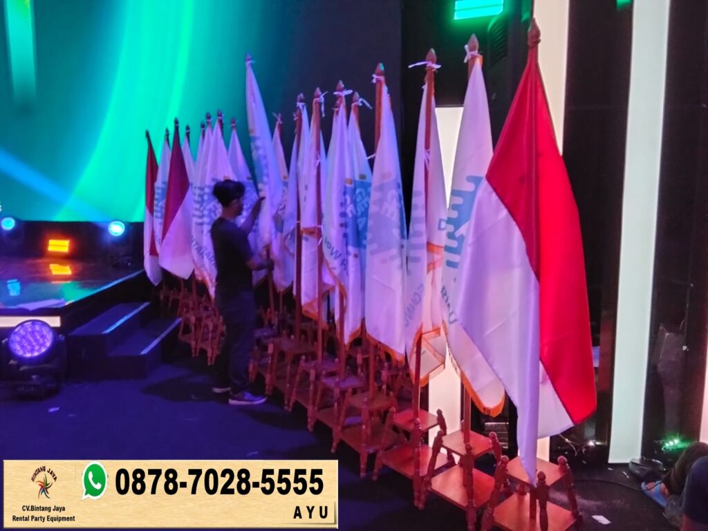 Sewa Tiang Pataka atau Bendera VIP Kayu Jakarta