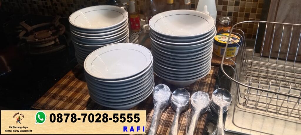 Sewa Meja Kursi Dan Alat Catering Serta Misty Cool Bintaro Jaksel