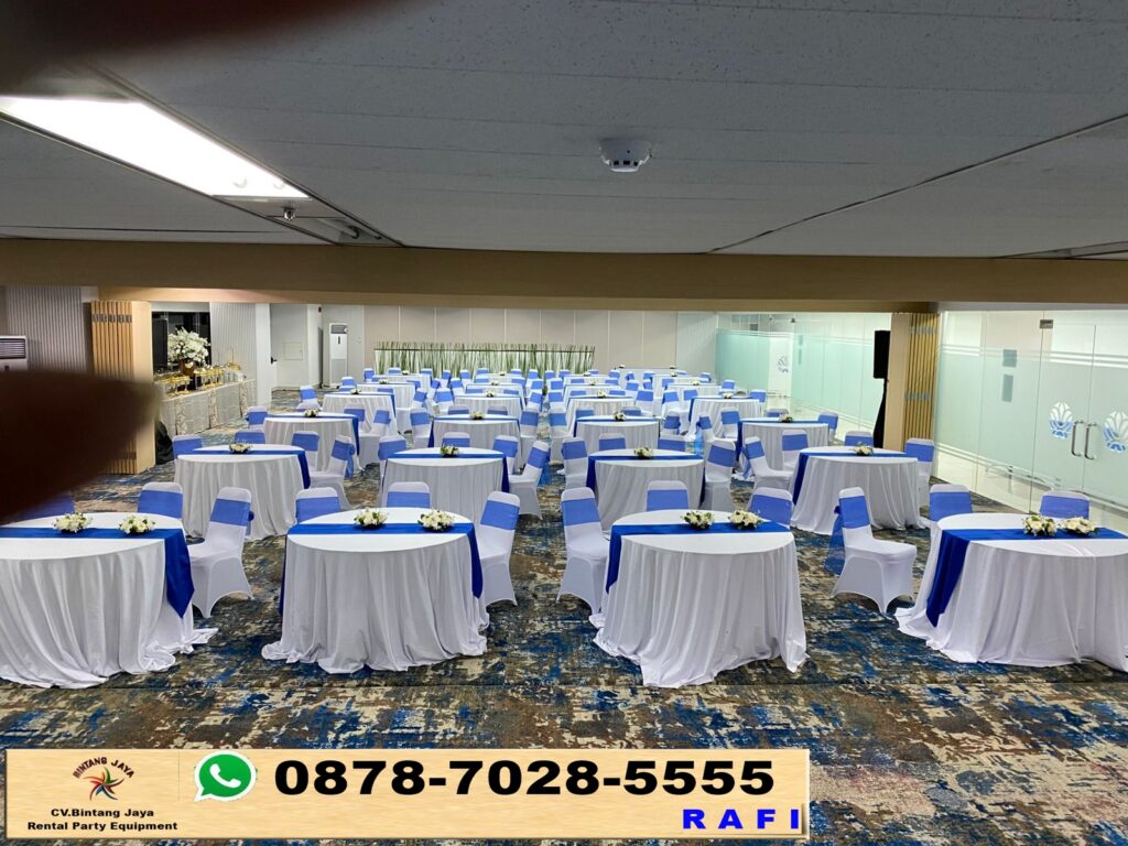 Sewa Meja Bulat Toping Biru Dan Meja Barstool Di Jaksel