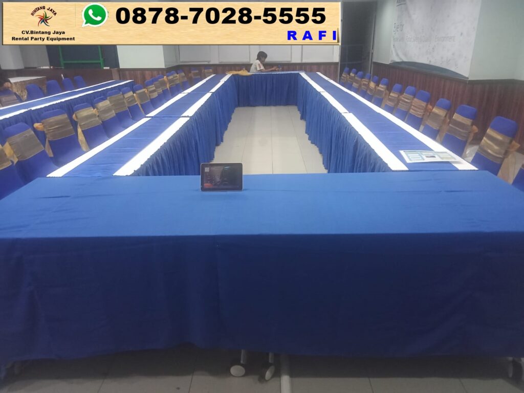 Solusi Sewa Meja Kotak Cover Biru Jakarta Pusat