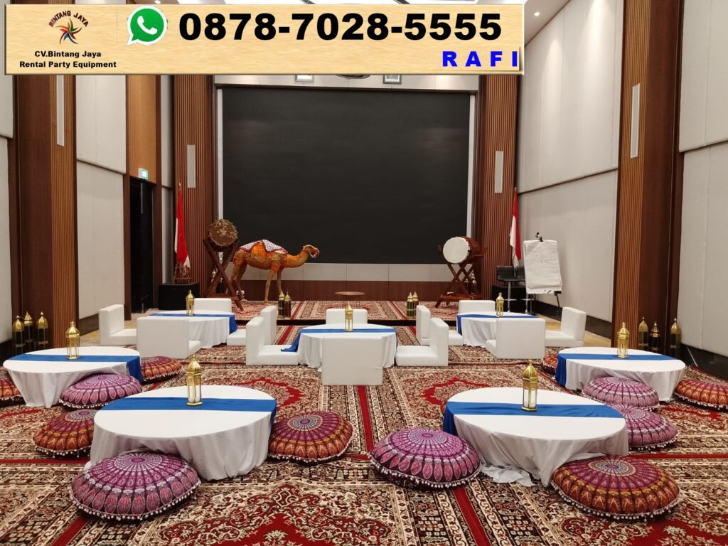 Sewa Karpet Permadani Coklat Sofa Lesehan & Meja Lesehan Cover Biru Semanggi Jakarta Selatan