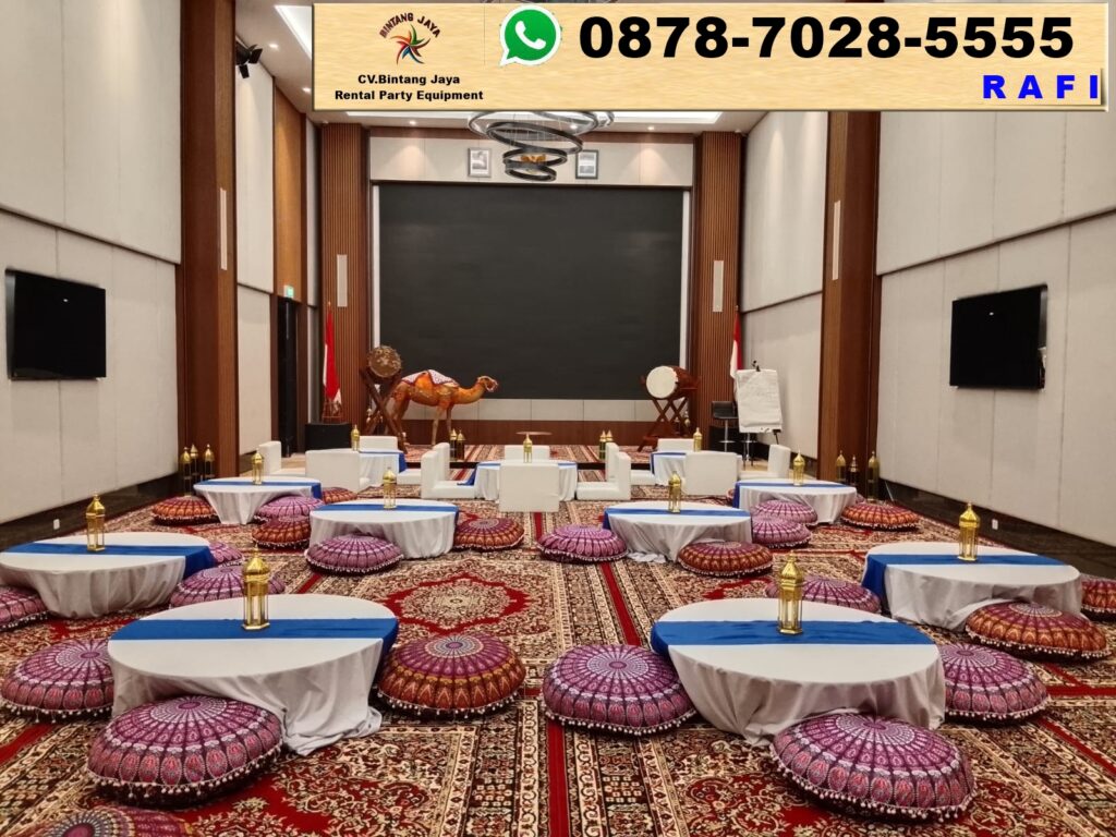 Sewa Karpet Permadani Coklat Sofa Lesehan & Meja Lesehan Cover Biru Semanggi Jakarta Selatan