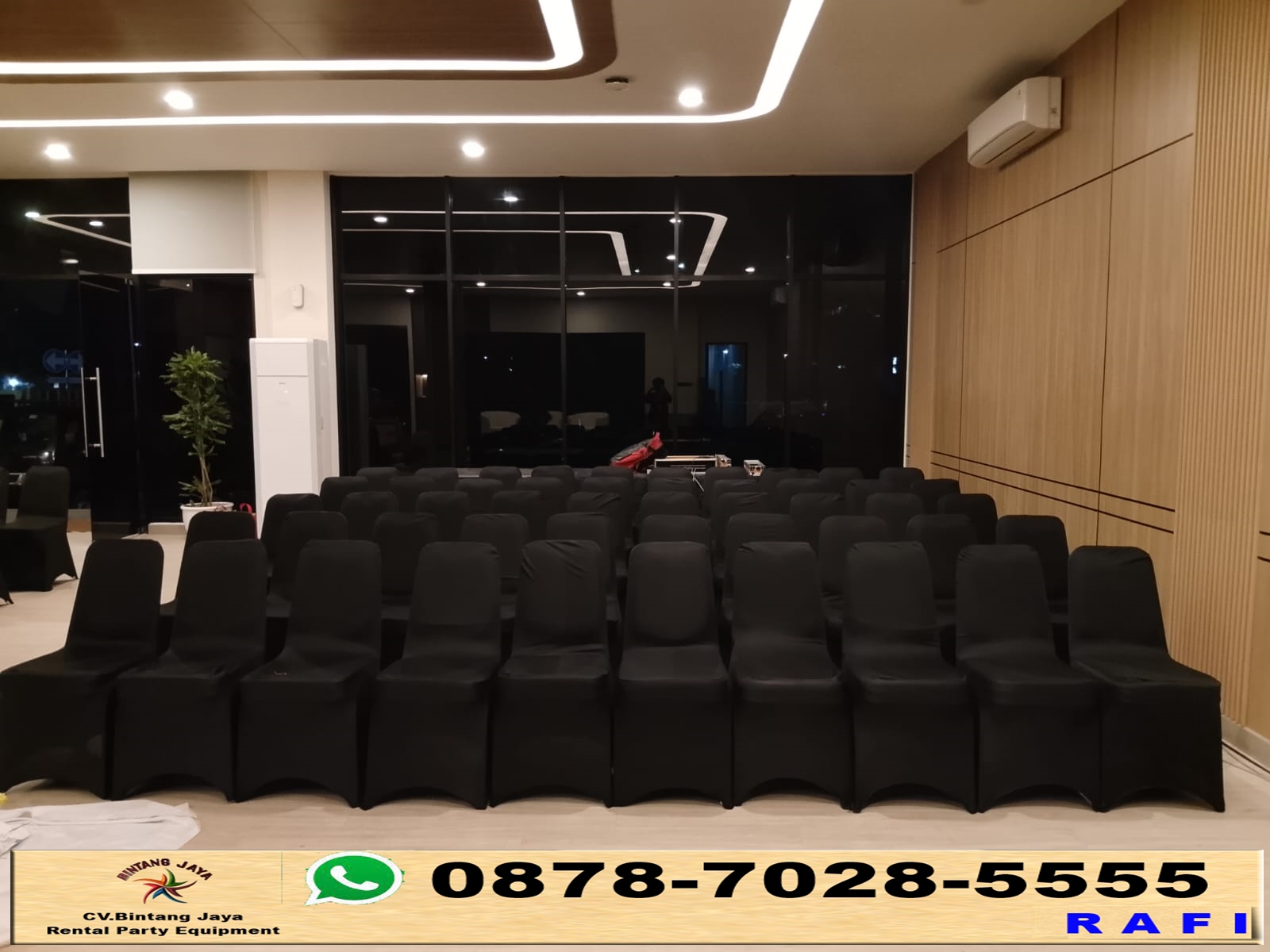 Sewa Kursi Event Cover Sarung Kursi Hitam Jakarta