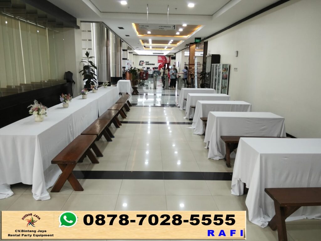 Sewa Meja Taman Tebar Putih Set Kursi Event Di Bandung