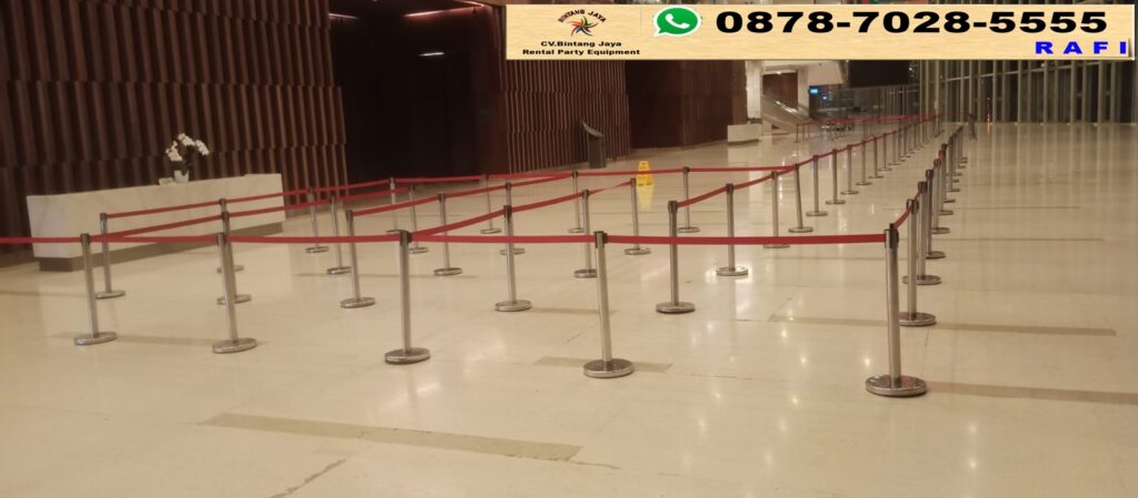Rental Tiang Antrian Type Pita Sabuk Merah Jakarta