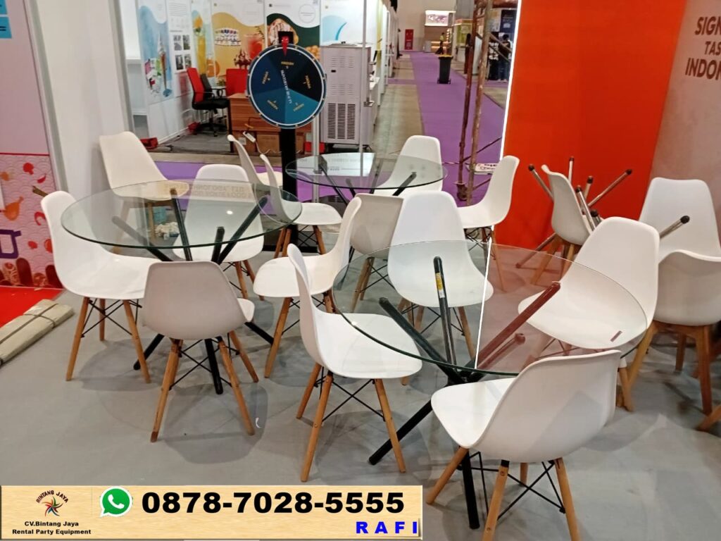 Sewa Meja Dealing Kaca D100cm Set Kursi Scramble Putih Event Nice PIK 2