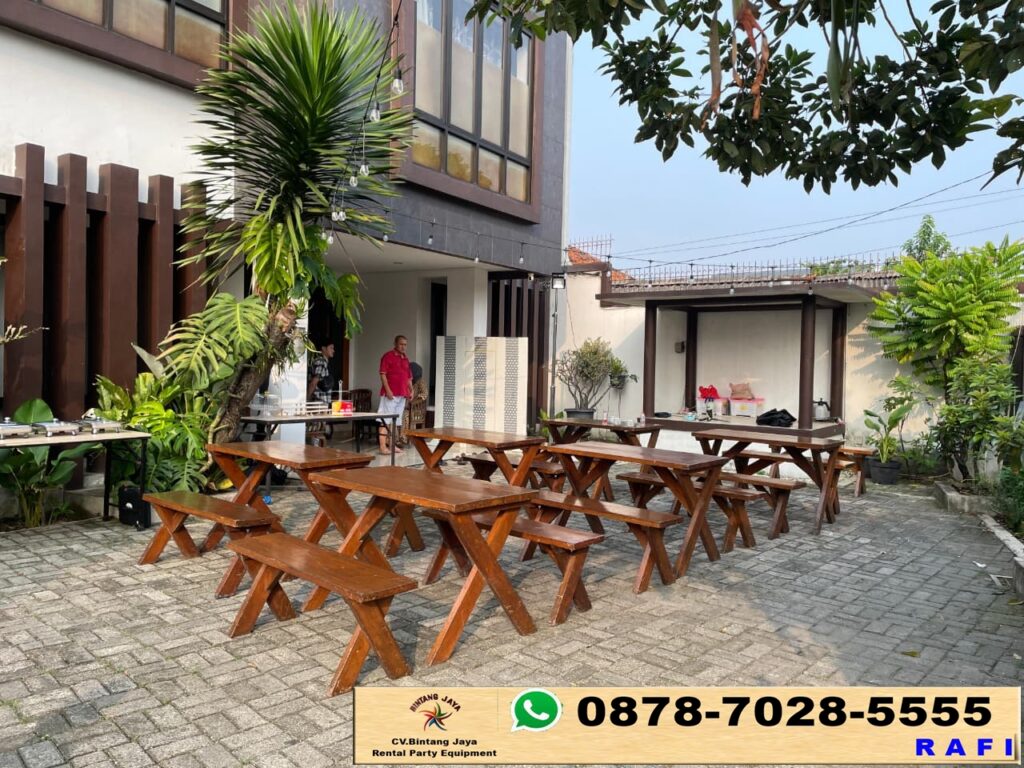 Sewa Meja Dan Bangku Taman Kaki Silang Jakarta