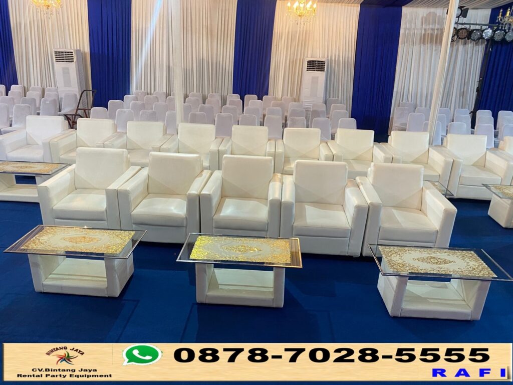 Jasa Sewa Sofa Kotak Black And White Area Senayan