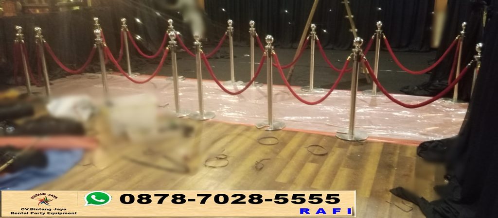 Sewa Rope Stand VIP Tali Bludru Merah Jakarta 0878-7028-5555