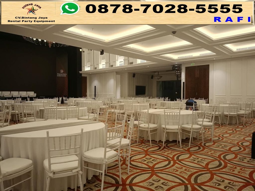 Sewa Round Table, Kursi tiffany Dan Sofa Scandinavia Jakarta 0878-7028-5555