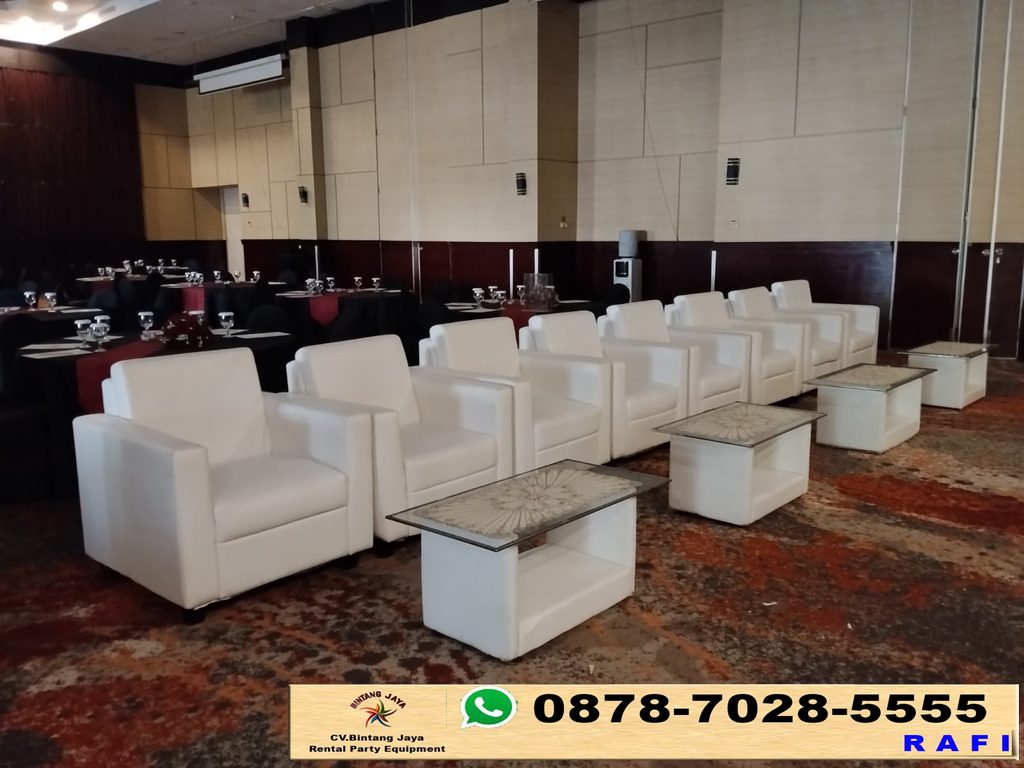 Sewa Sofa Putih TMII Jaktim 0878-7028-5555