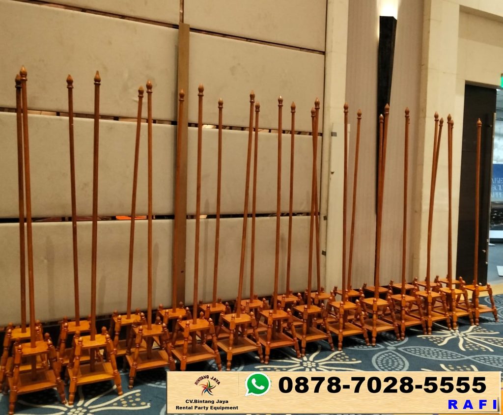 Sewa Tiang Bendera VIP Kayu Jakarta 0878-7028-5555