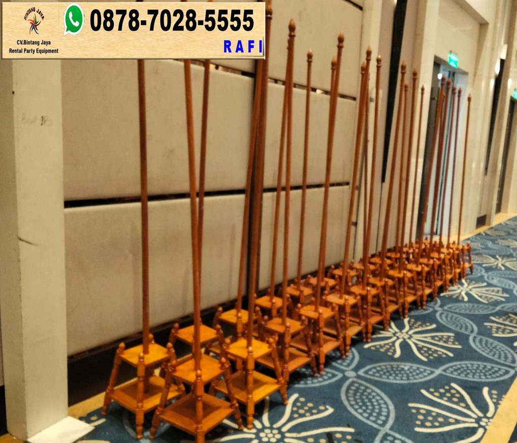 Sewa Tiang Bendera VIP Kayu Jakarta 0878-7028-5555
